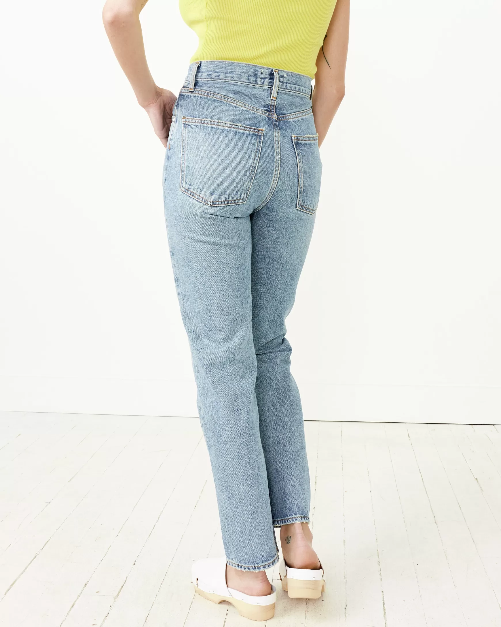 Cheap 90's Pinch Waist Woman Jeans