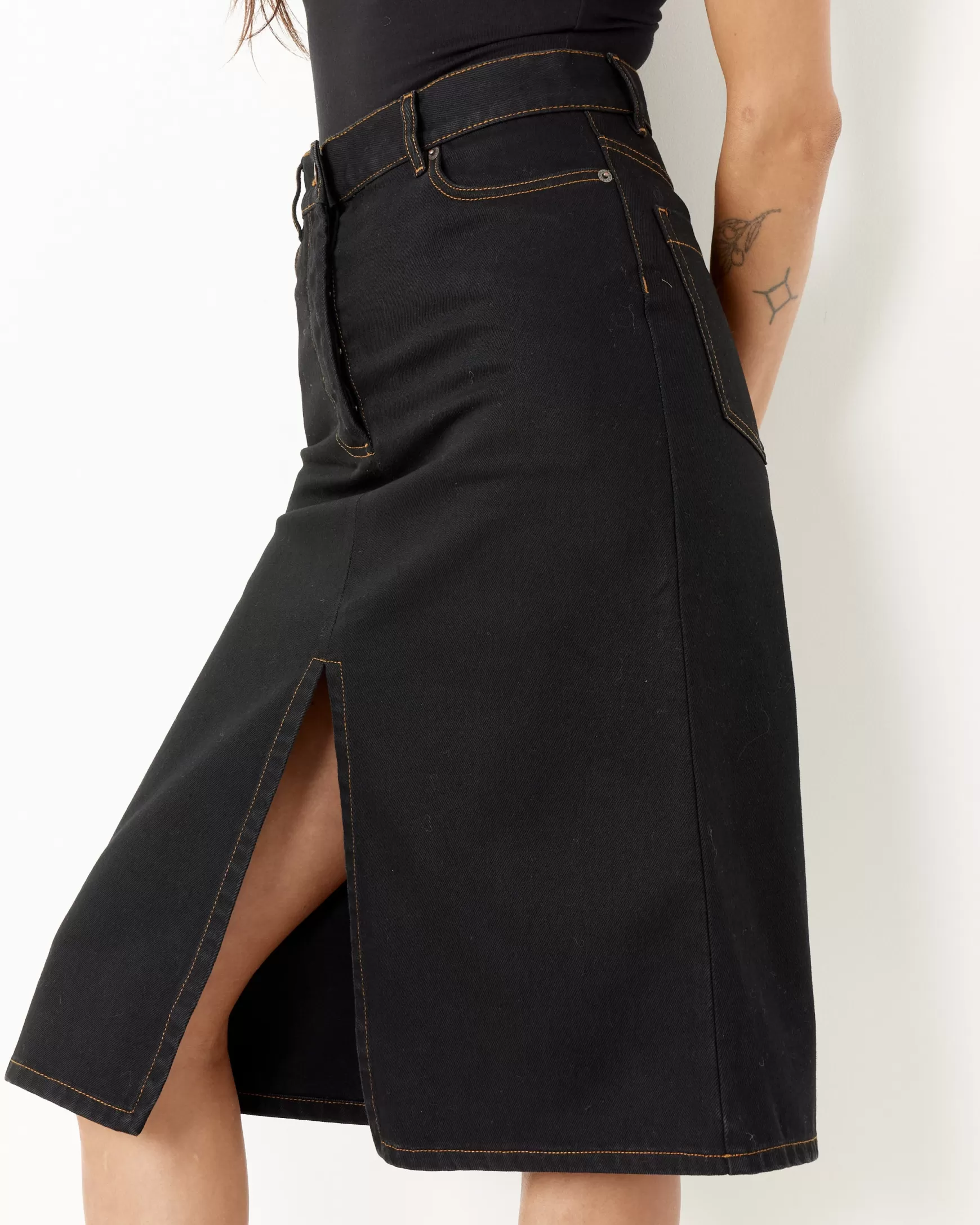 Fashion Black Denim Skirt Woman Skirts