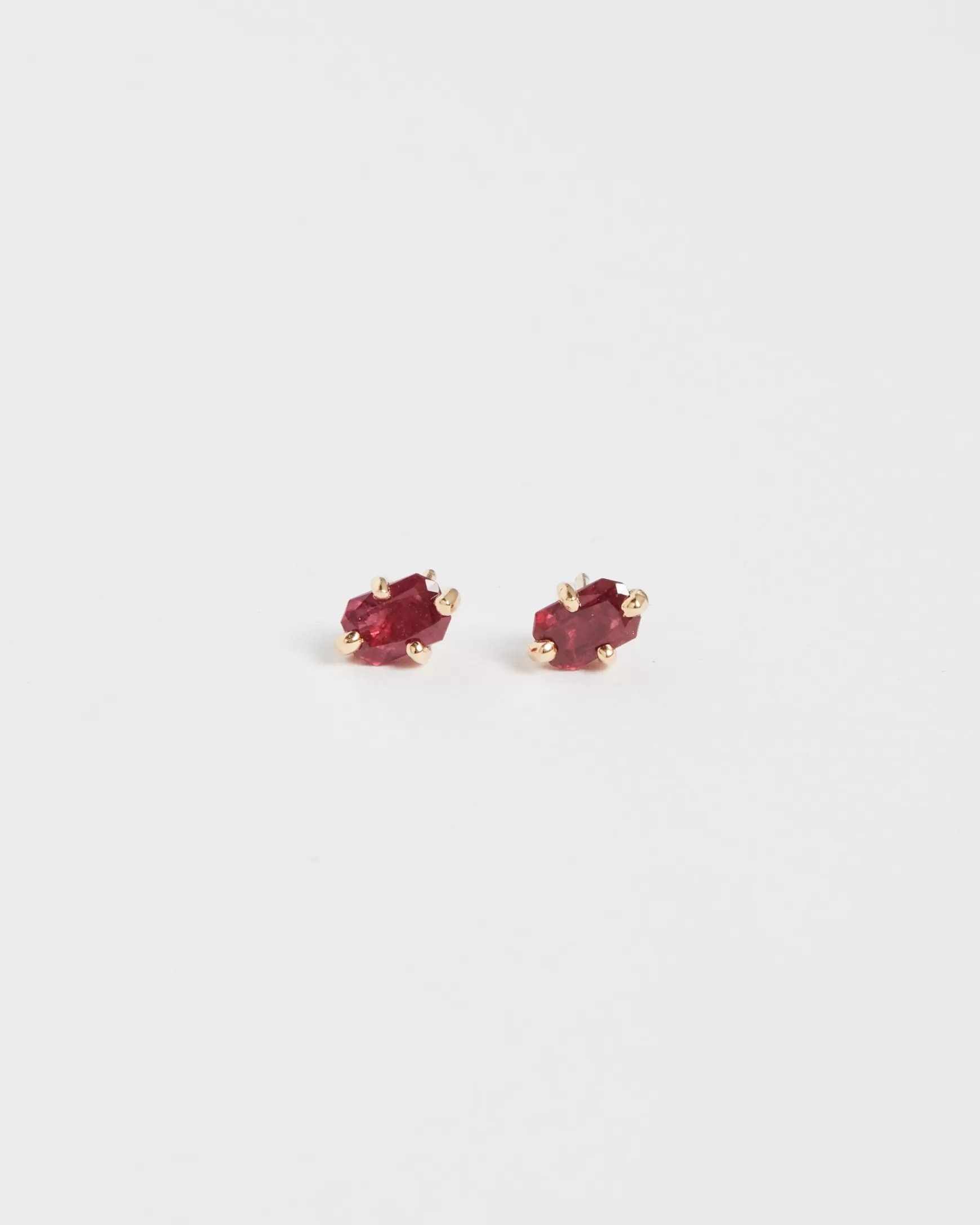 Outlet Mohawk General Store | | 14K Guinevere Studs In Ruby Woman Jewelry