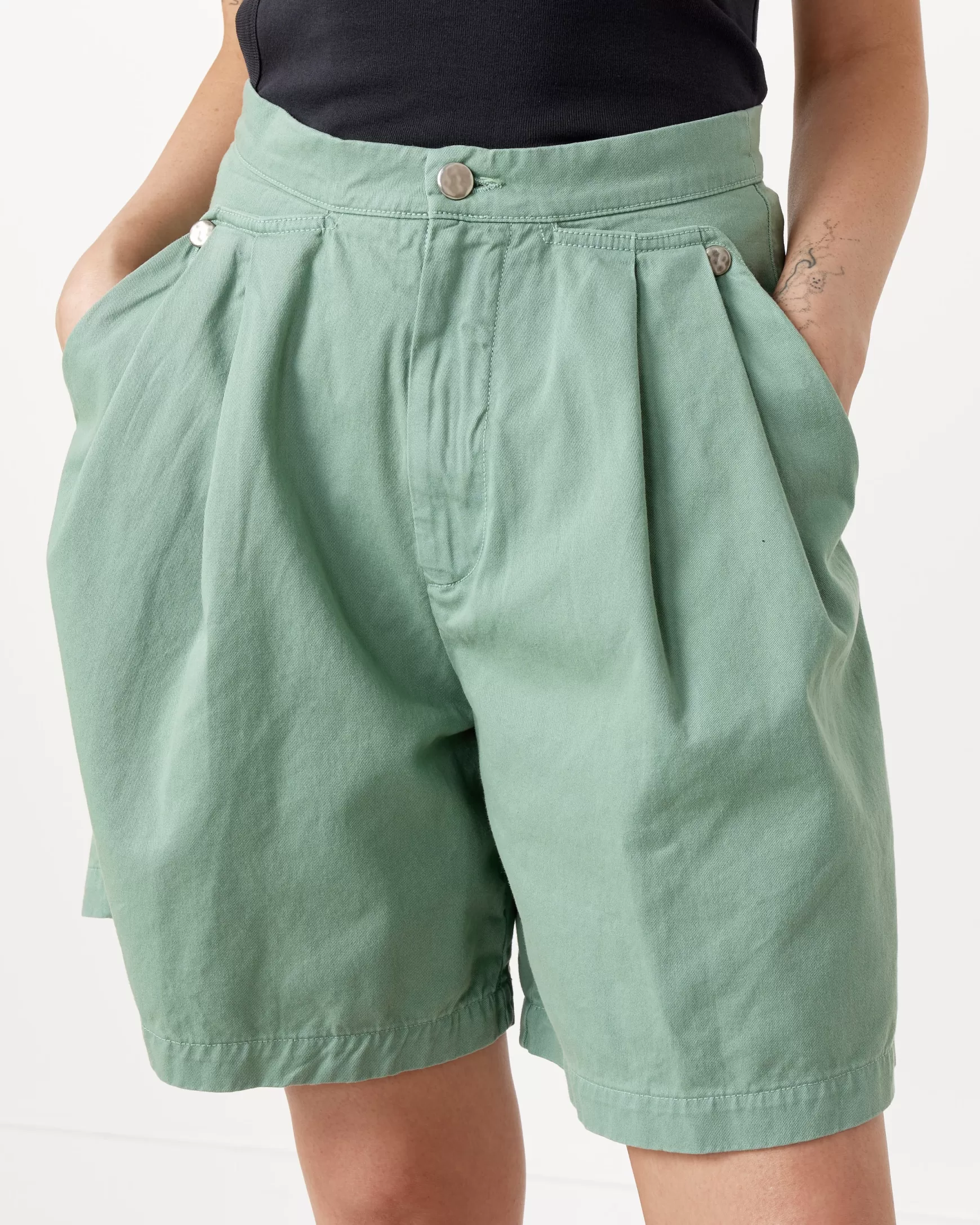 Cheap Ornette Short Woman Shorts