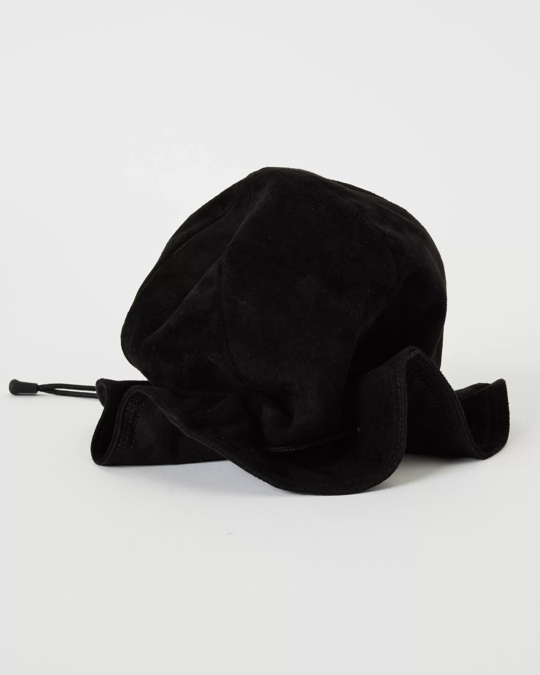 Hot Pig Kinchaku Hat In Black Woman Hats